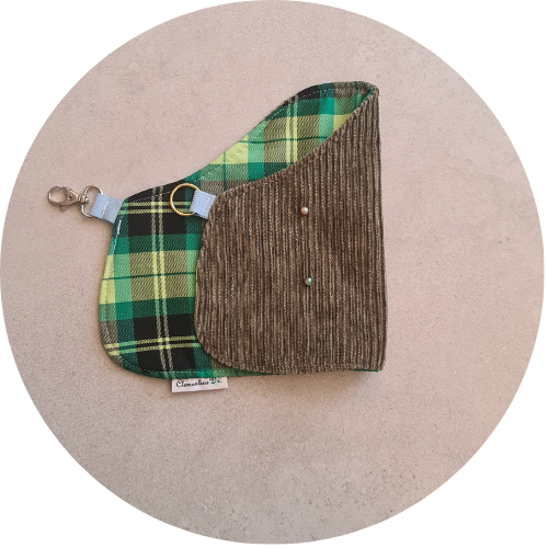 Derka błyszczący brąz z perełkami