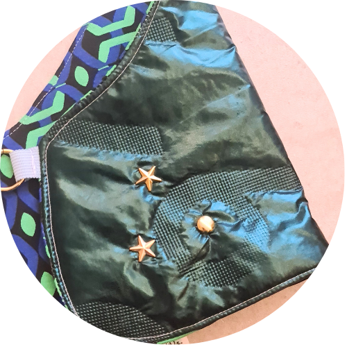 Derka ciemnozielona z ćwiekami - obrazek 3