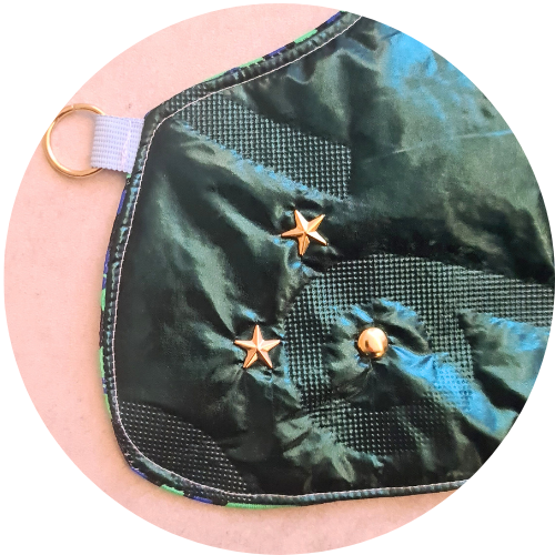 Derka ciemnozielona z ćwiekami - obrazek 4